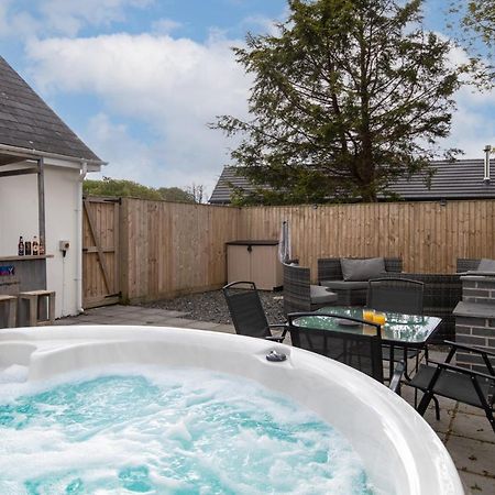 Hazel Cottage Тенби Екстериор снимка