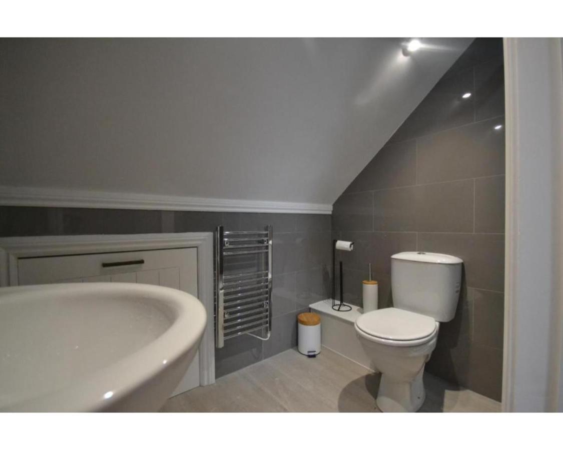 Hazel Cottage Тенби Екстериор снимка