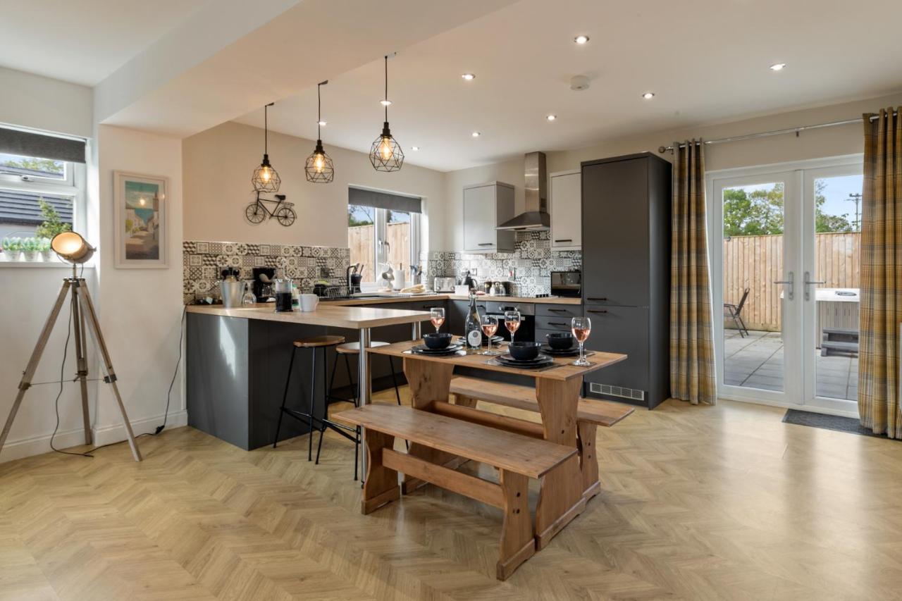 Hazel Cottage Тенби Екстериор снимка